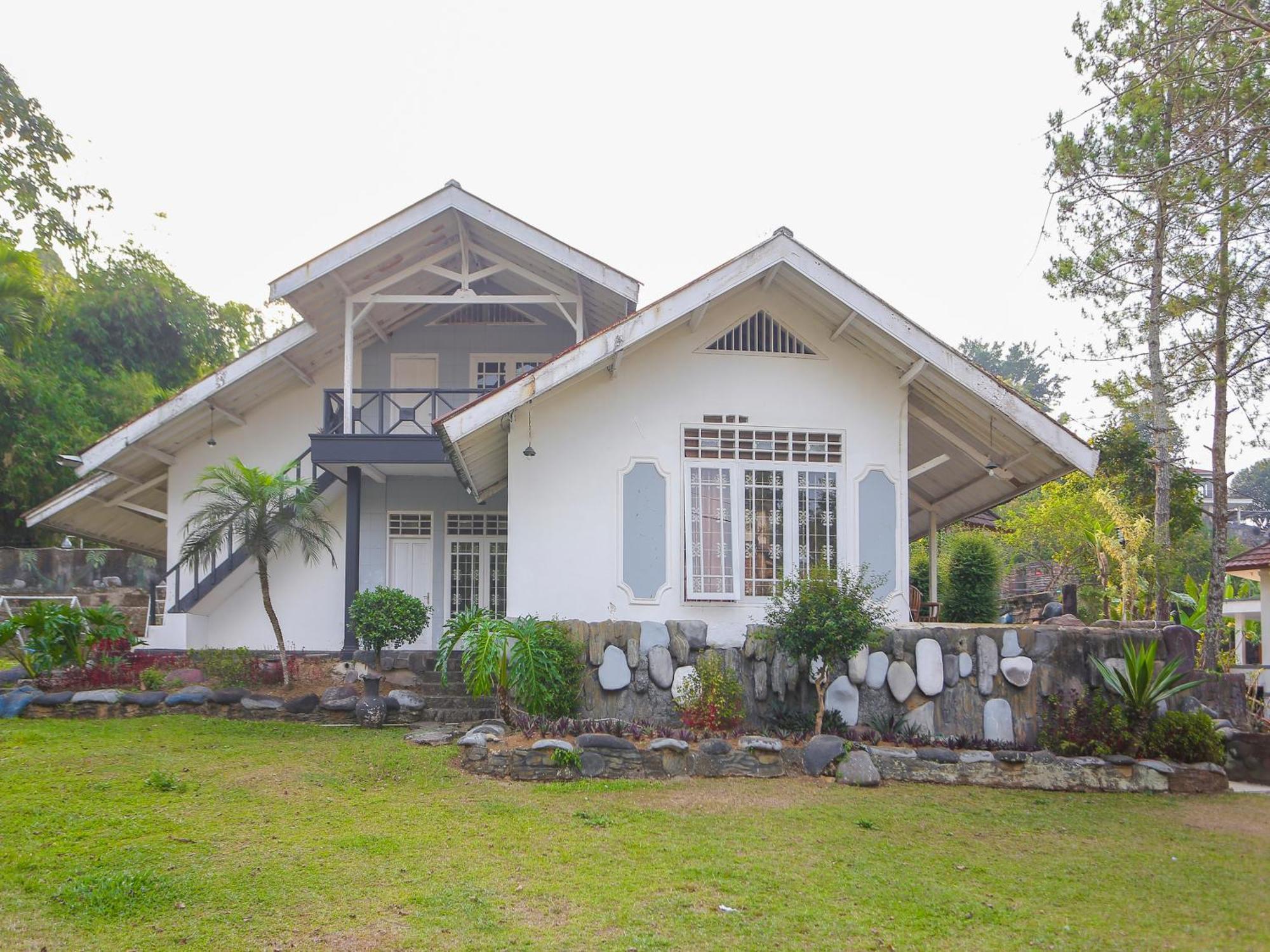Hotel O Puncak Bogor Near Taman Safari Exterior photo
